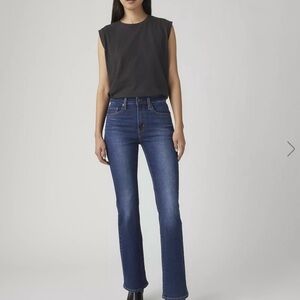 Levi’s 725 Women's High Rise Bootcut Jeans